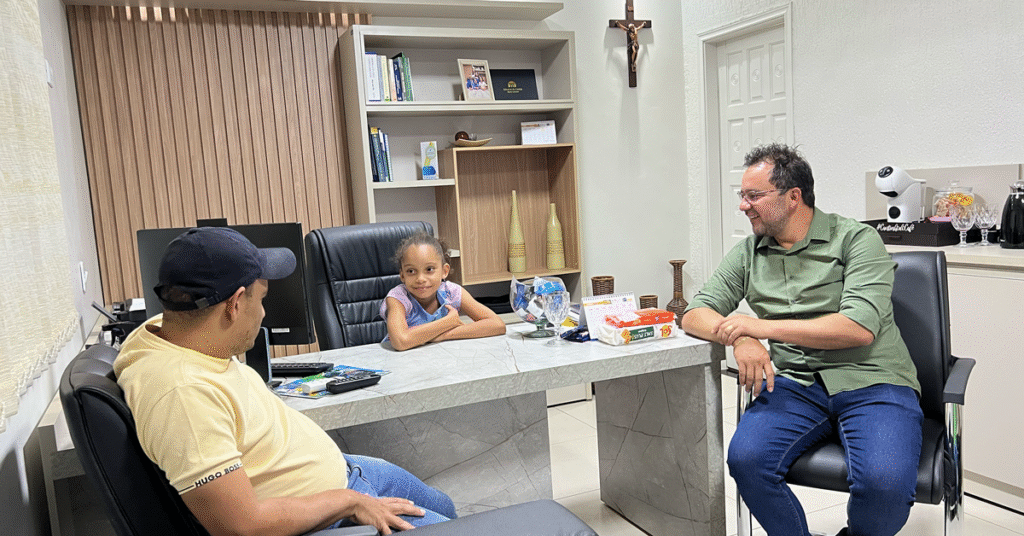 yasmin vitoria visita camara e faz pedido ao prefeito 02