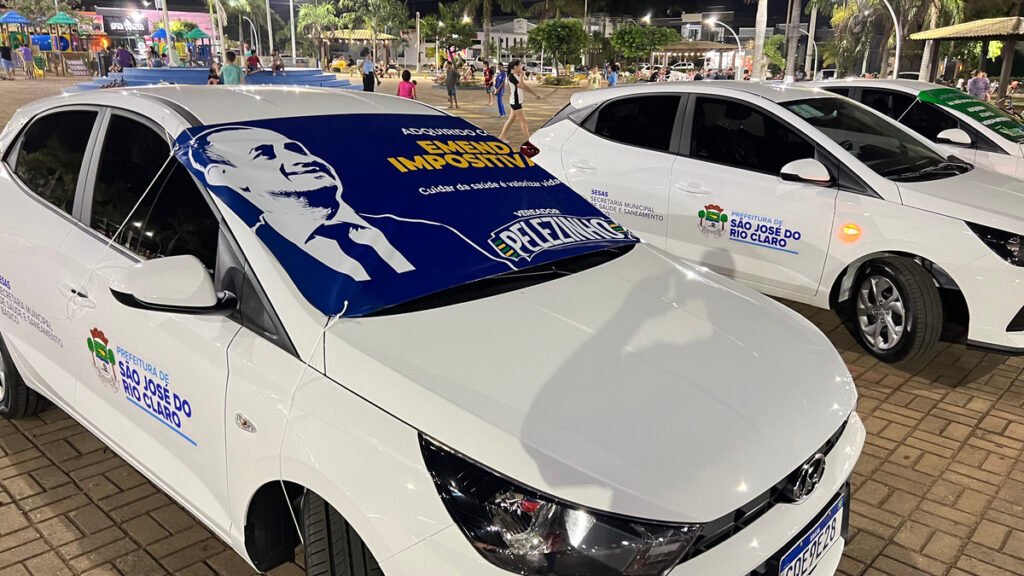 Entrega de 3 Veículos Novos Para a Saúde 1 entrega veiculos emenda impositiva vereadores sao jose do rio claro saude 10